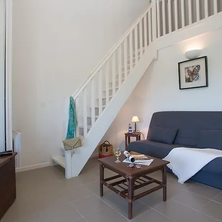 Madame Du Golf Lejlighedshotel 3*