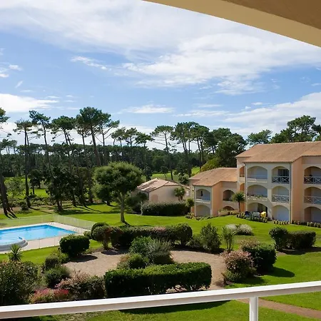 Madame Du Golf 3*